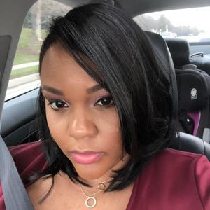 Meet your Posher, Symone'